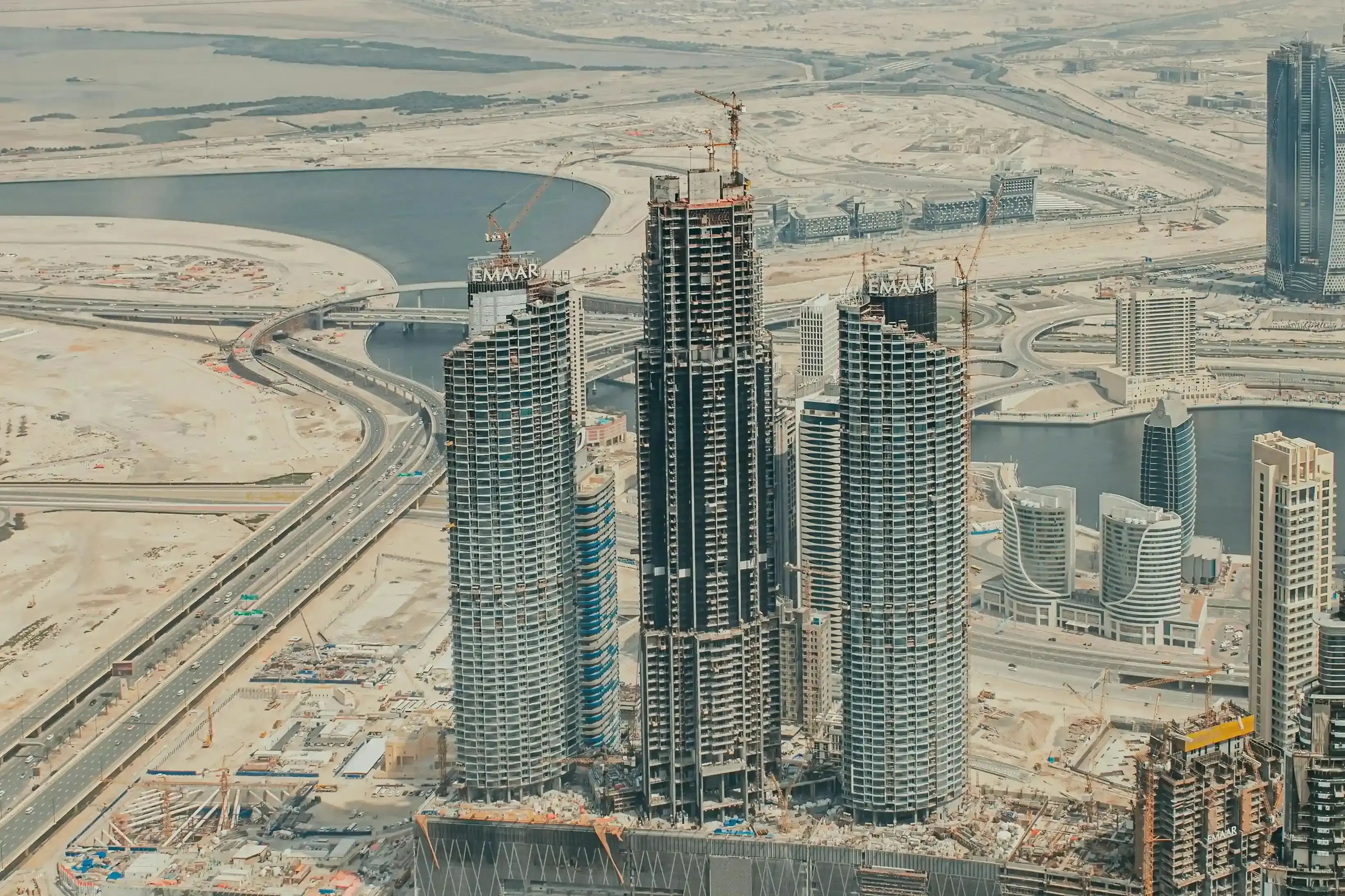 Why Dubai Off-Plan Projects Remain a Top Choice for Investors in 2025