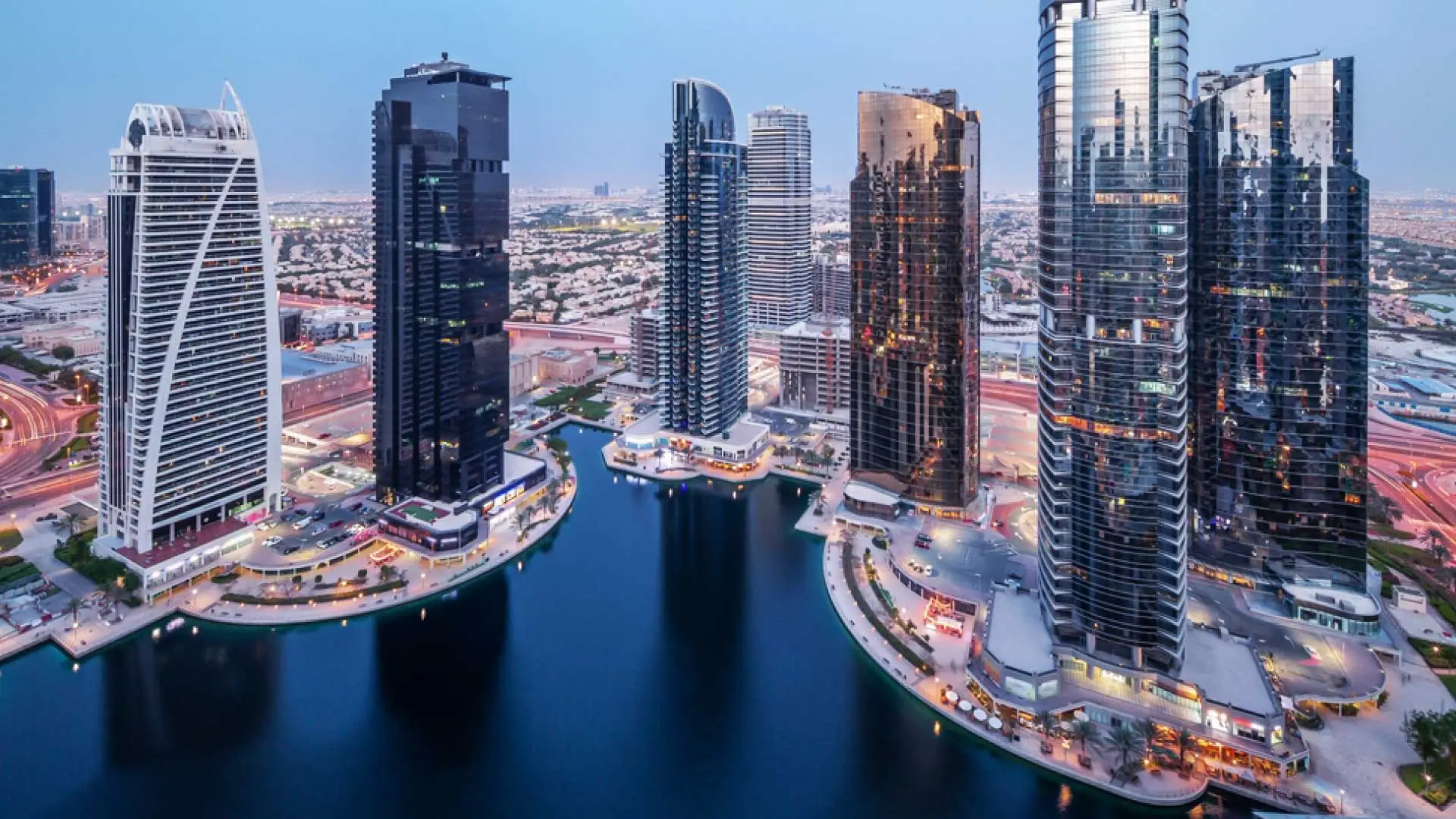 Buying Property in the UAE? Key Down Payment Tips Every Buyer Should Know